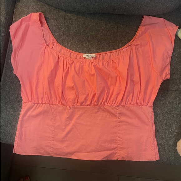 XL Pink, Peasant Style, Pin Up, Puff sleeved shirt in excellent shape! - Picture 3 of 4